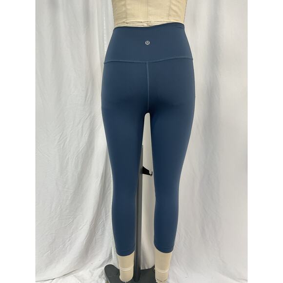 Lululemon 'Align' Blue Nylon High Rise Crop With Pockets 23" Size 4 - Picture 3 of 5